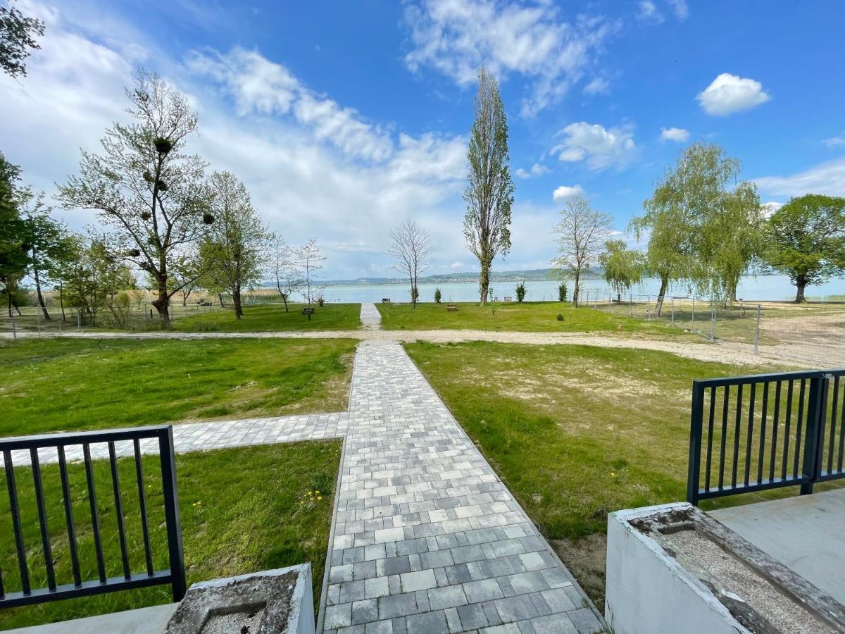 Siesta Apartman Balatonberény Εξωτερικό φωτογραφία